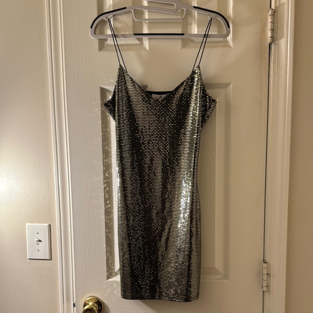 Elegant Black and Gold Sequin mini Dress